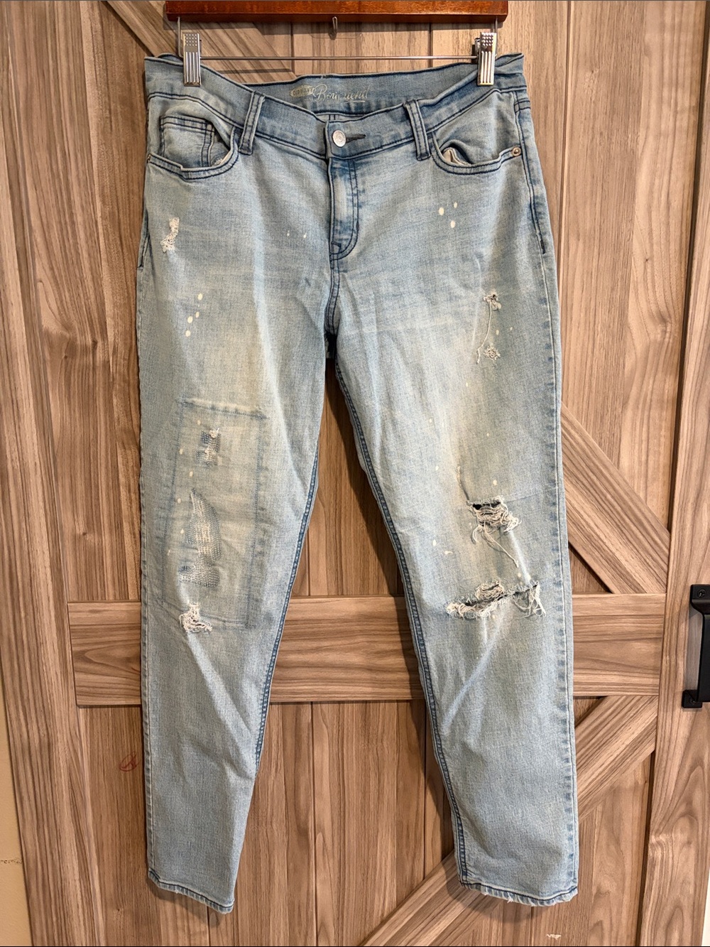 Old Navy Light Wash Distressed Boyfriend Jeans